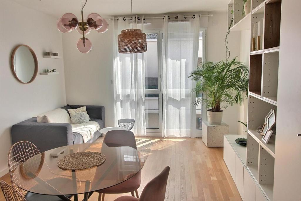 Le Toit Du Montvalerien Suresnes Apartment Exterior foto