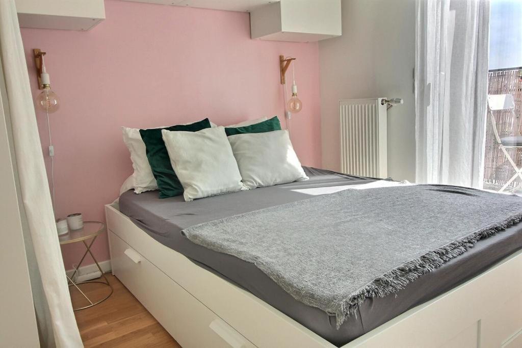 Le Toit Du Montvalerien Suresnes Apartment Exterior foto