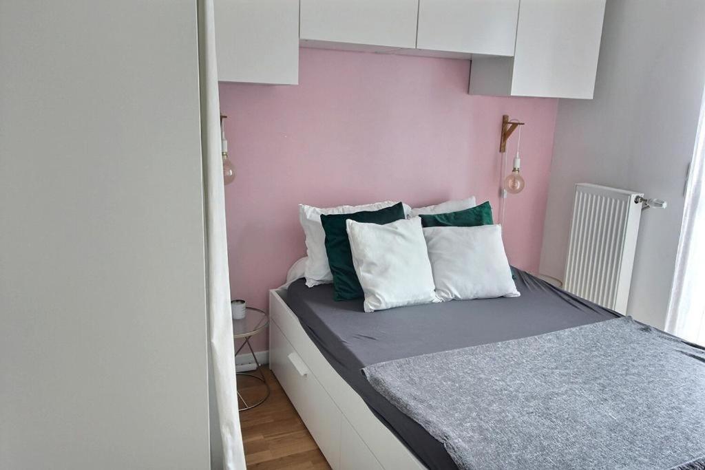 Le Toit Du Montvalerien Suresnes Apartment Exterior foto